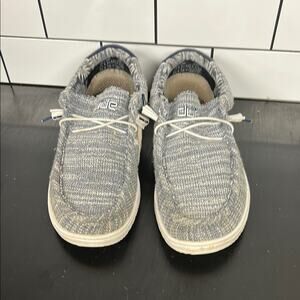 Hey Dude Shoes Men's 8 White Gray Cushioned Comfort Casual Slip On Loafers